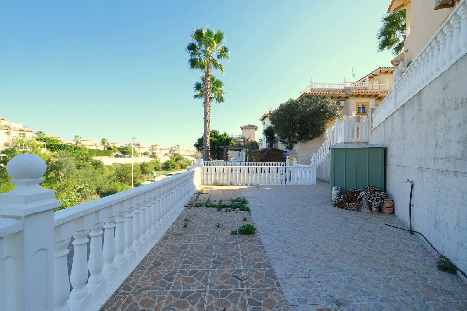 3 slaapkamer Villa te koop in Playa Flamenca met zwembad - € 385.000 (Ref: 9402970)