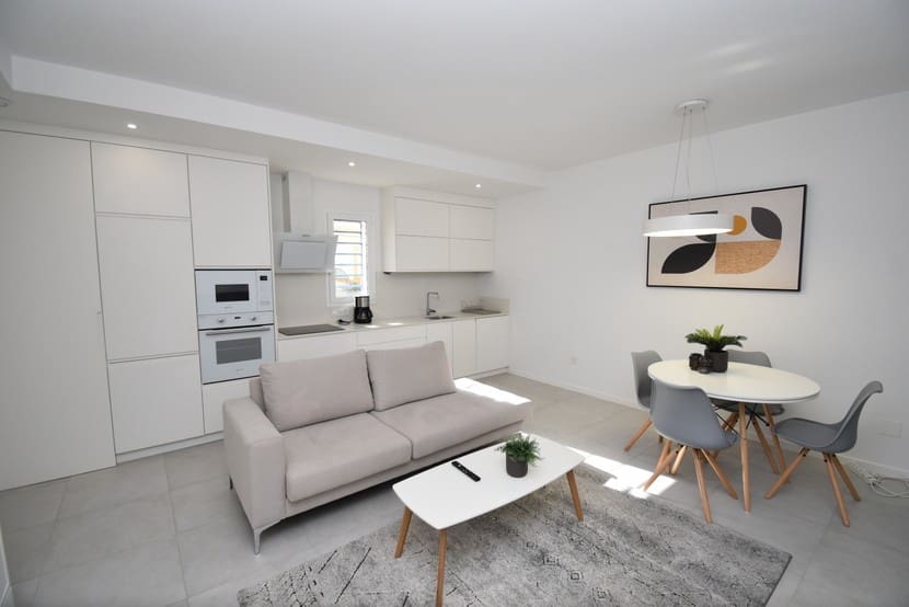 2 slaapkamer Appartement te koop in Playa Flamenca met zwembad - € 239.999 (Ref: 9402972)