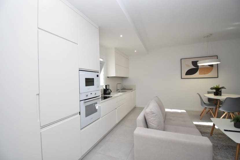 2 slaapkamer Appartement te koop in Playa Flamenca met zwembad - € 239.999 (Ref: 9402972)