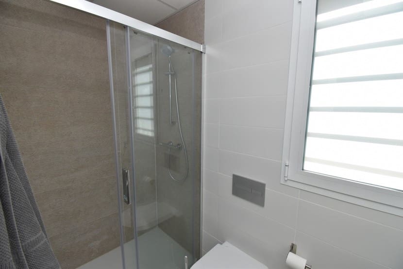 2 slaapkamer Appartement te koop in Playa Flamenca met zwembad - € 239.999 (Ref: 9402972)