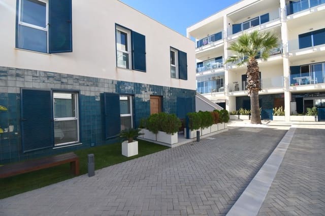 2 slaapkamer Appartement te koop in Playa Flamenca, Orihuela met zwembad - € 239.999 (Ref: 9402972)