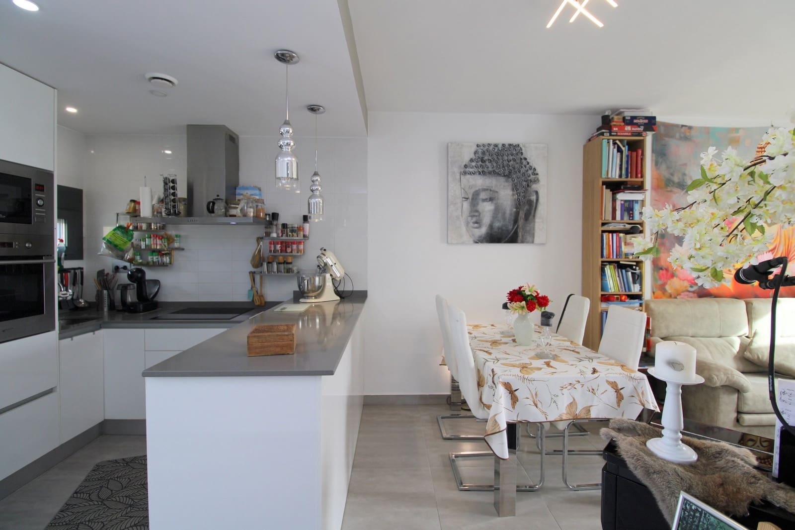 Ático de 2 habitaciones en Pilar de la Horadada en venta con piscina - 235.000 € (Ref: 9402973)