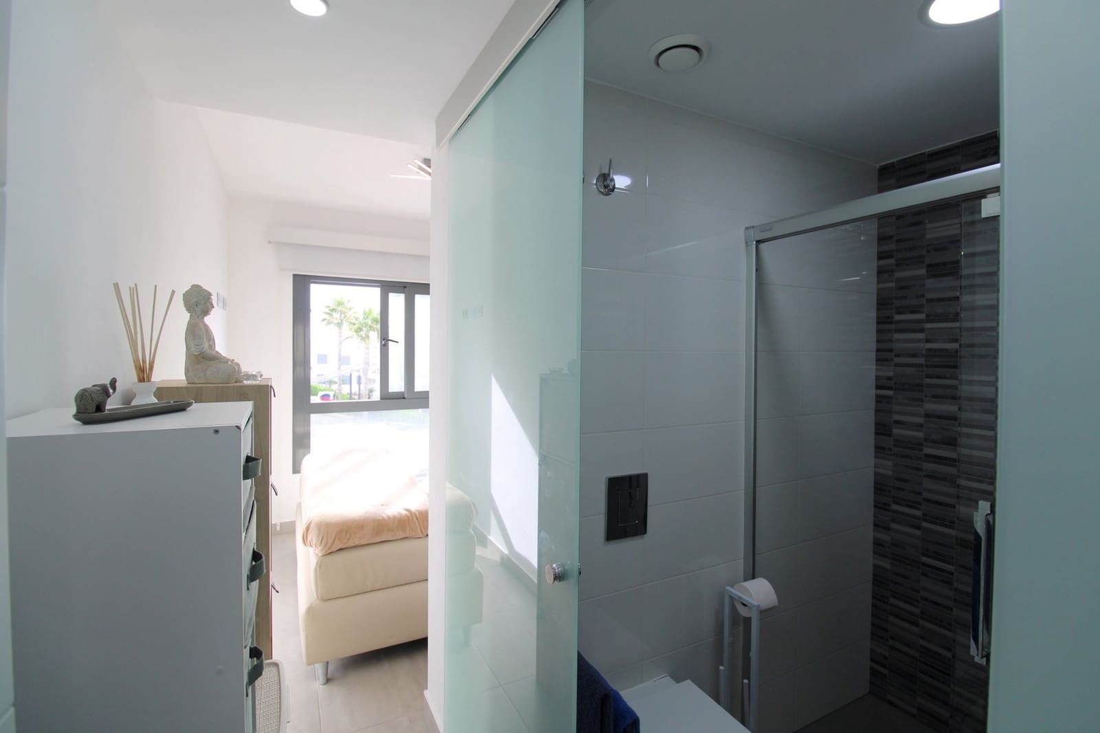 Ático de 2 habitaciones en Pilar de la Horadada en venta con piscina - 235.000 € (Ref: 9402973)