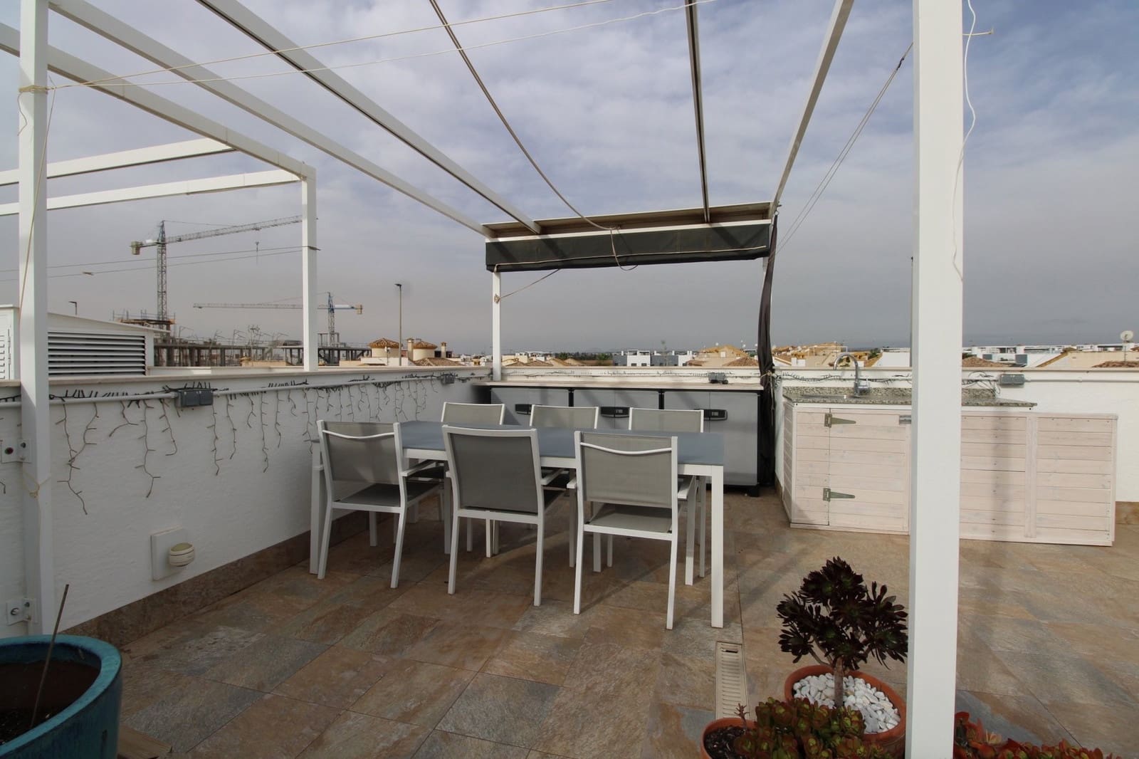 Ático de 2 habitaciones en Pilar de la Horadada en venta con piscina - 235.000 € (Ref: 9402973)