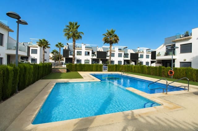 Ático de 2 habitaciones en Pilar de la Horadada ciudad, Pilar de la Horadada en venta con piscina garaje - 229.995 € (Ref: 9402973)
