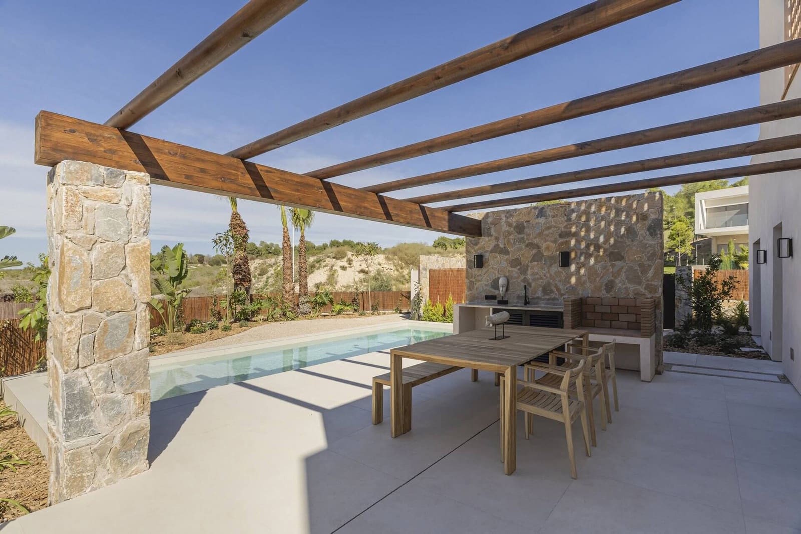 3 Zimmer Villa zu verkaufen in Las Colinas Golf mit Pool Garage - 1.090.000 € (Ref: 9402974)