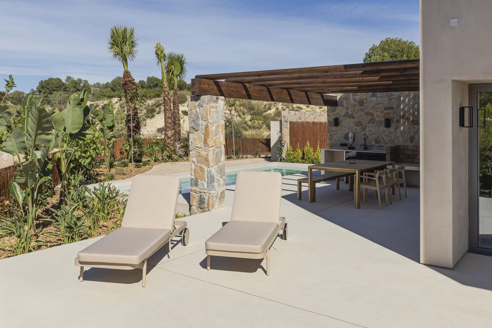 3 Zimmer Villa zu verkaufen in Las Colinas Golf mit Pool Garage - 1.090.000 € (Ref: 9402974)