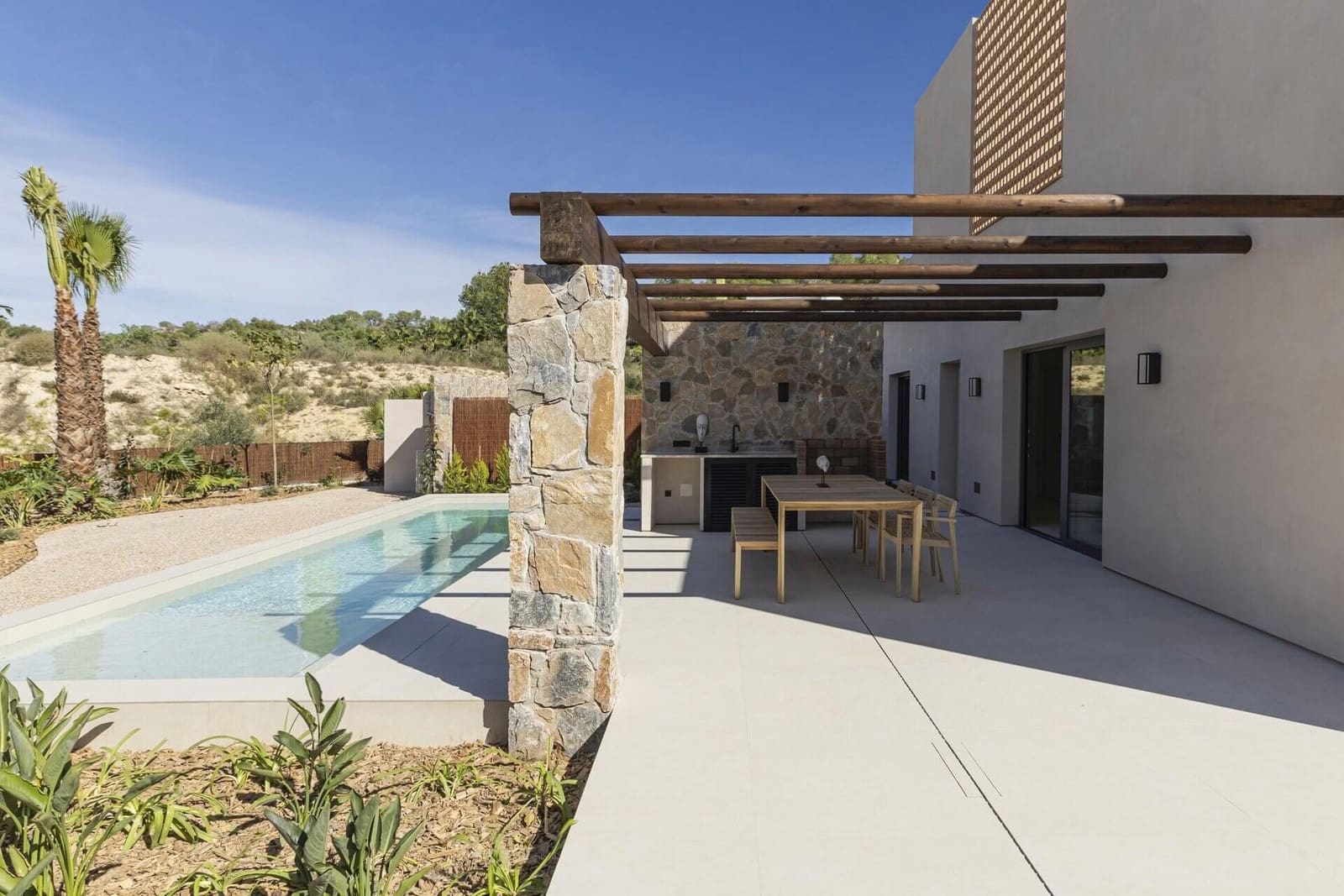 3 Zimmer Villa zu verkaufen in Las Colinas Golf mit Pool Garage - 1.090.000 € (Ref: 9402974)