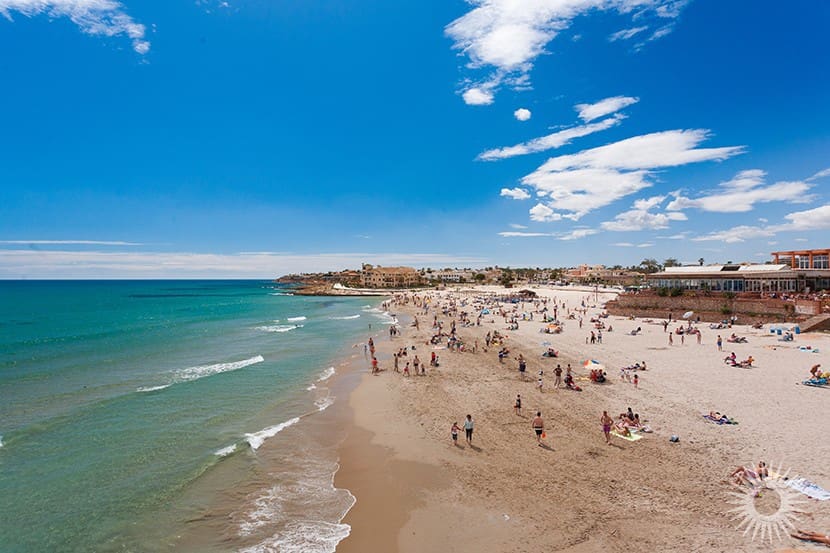 Apartamento de 2 habitaciones en Playa Flamenca en venta con piscina - 289.000 € (Ref: 9410707)