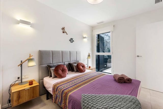 2 slaapkamer Appartement te koop in Playa Flamenca, Orihuela met zwembad - € 289.000 (Ref: 9410707)