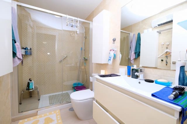 3 slaapkamer Appartement te koop in Punta Prima, Torrevieja met zwembad - € 295.000 (Ref: 9415438)