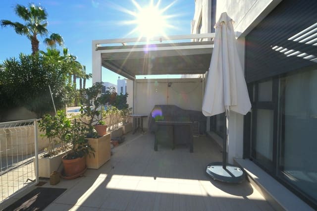 3 slaapkamer Appartement te koop in Punta Prima, Torrevieja met zwembad - € 295.000 (Ref: 9415438)