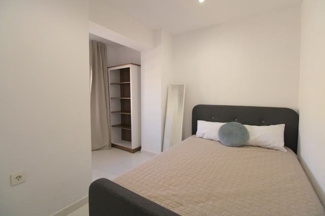 3 soveværelse Lejlighed til salg i Puerto Deportivo, Torrevieja med swimmingpool - € 299.000 (Ref: 9415439)