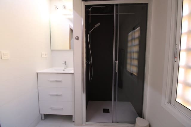 3 soveværelse Lejlighed til salg i Puerto Deportivo, Torrevieja med swimmingpool - € 299.000 (Ref: 9415439)