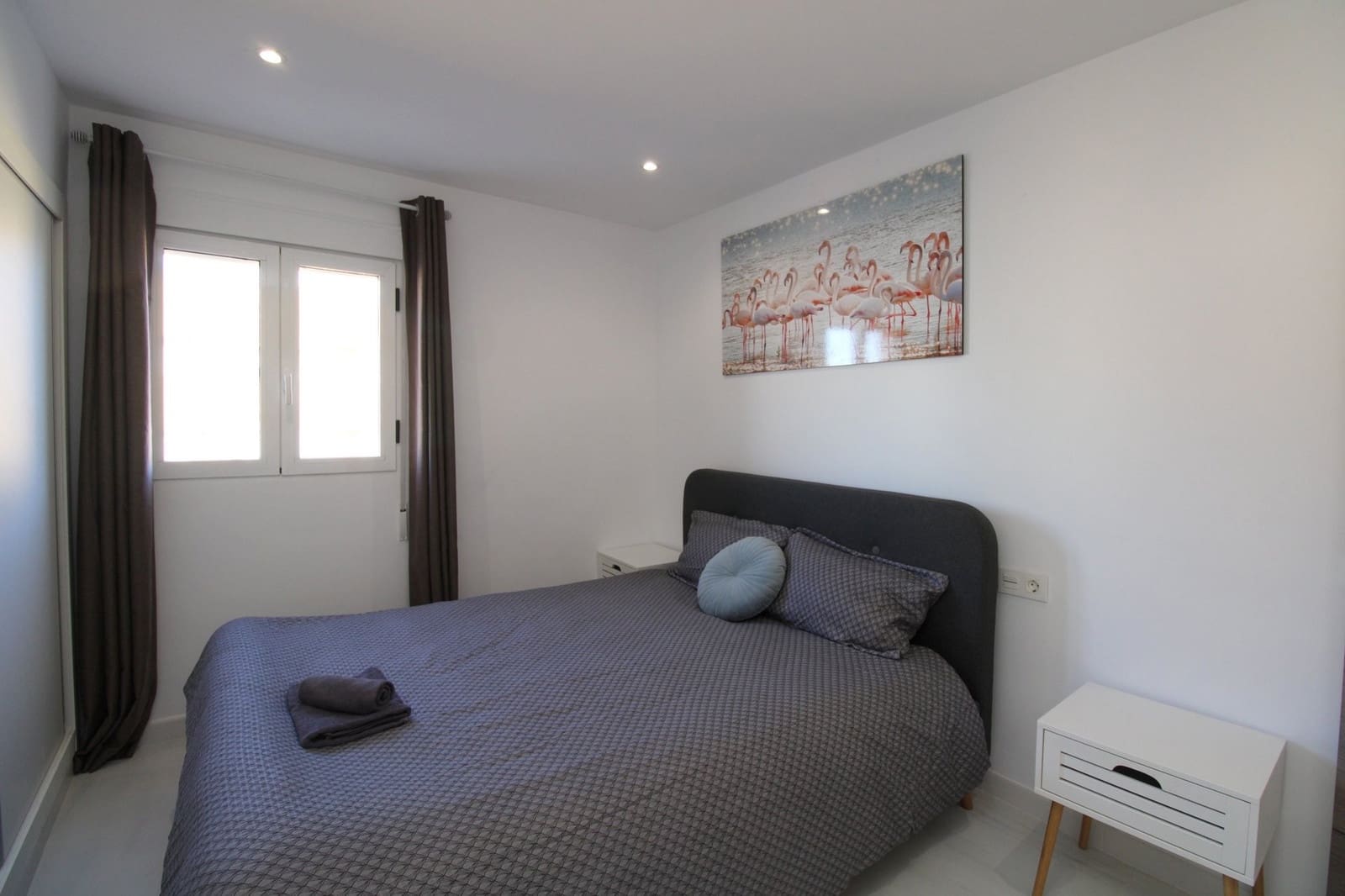 3 soveværelse Lejlighed til salg i Torrevieja med swimmingpool - € 299.000 (Ref: 9415439)