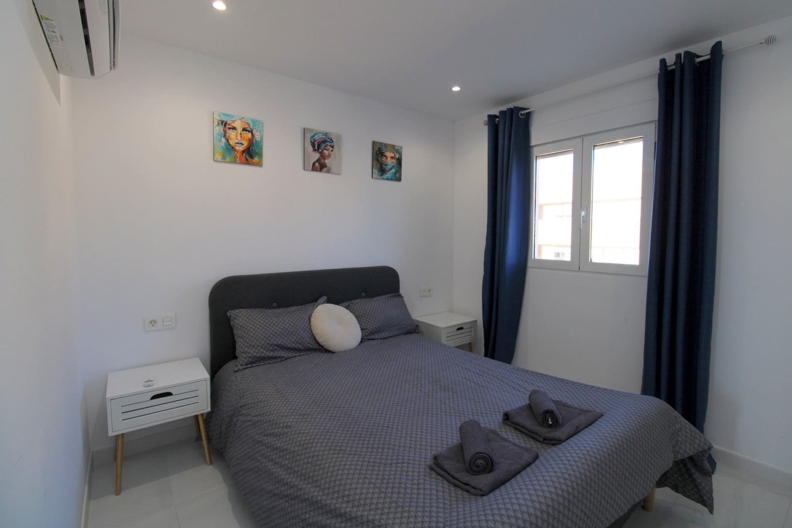 3 soveværelse Lejlighed til salg i Torrevieja med swimmingpool - € 299.000 (Ref: 9415439)