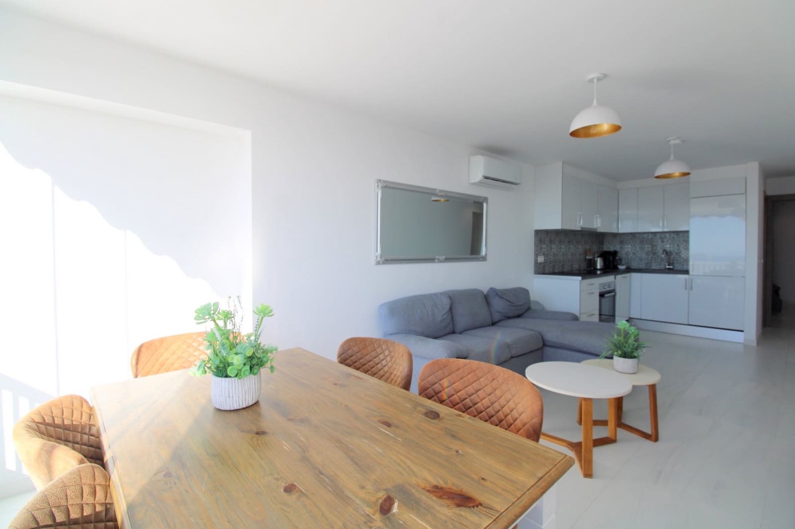 3 soveværelse Lejlighed til salg i Torrevieja med swimmingpool - € 299.000 (Ref: 9415439)