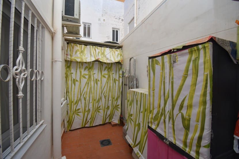 2 bedroom Apartment for sale in Villamartin with pool - € 145,500 (Ref: 9415440)