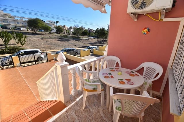 2 Zimmer Apartment zu verkaufen in Villamartin, Orihuela mit Pool - 145.500 € (Ref: 9415440)