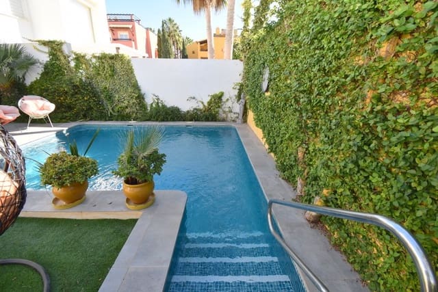 3 sypialnia Willa na sprzedaż w Mar de Cristal, Kartagena z basenem - 530 000 € (Ref: 9431170)