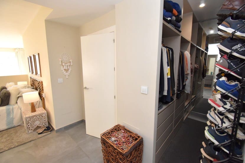 3 sypialnia Willa na sprzedaż w Mar de Cristal z basenem - 530 000 € (Ref: 9431170)