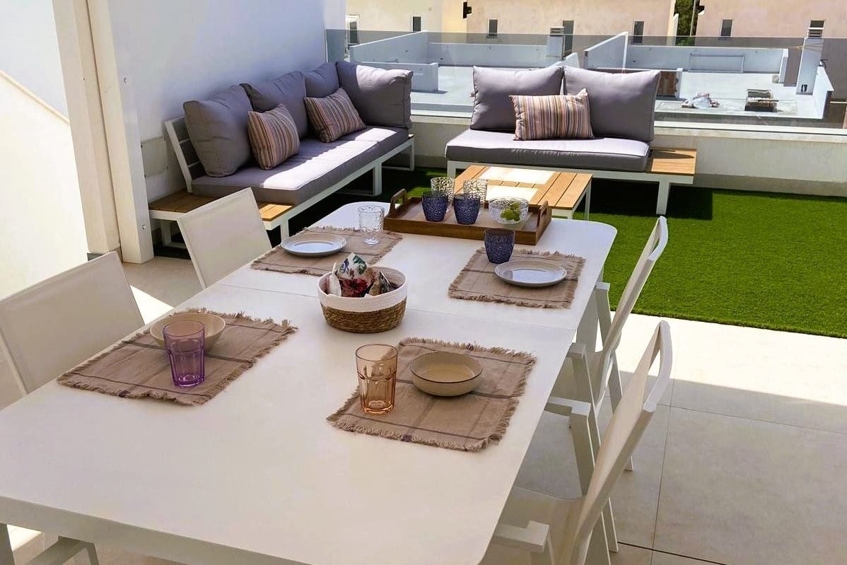 Chalet de 3 habitaciones en Santiago de la Ribera en venta con piscina - 419.000 € (Ref: 9431171)