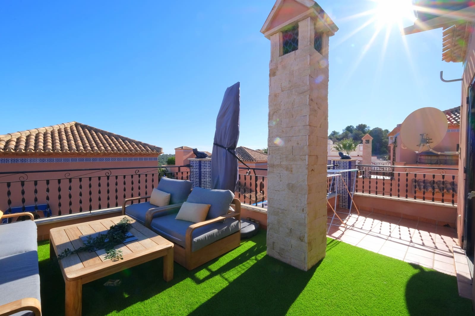 Chalet de 3 habitaciones en San Miguel de Salinas en venta con piscina - 259.900 € (Ref: 9431172)