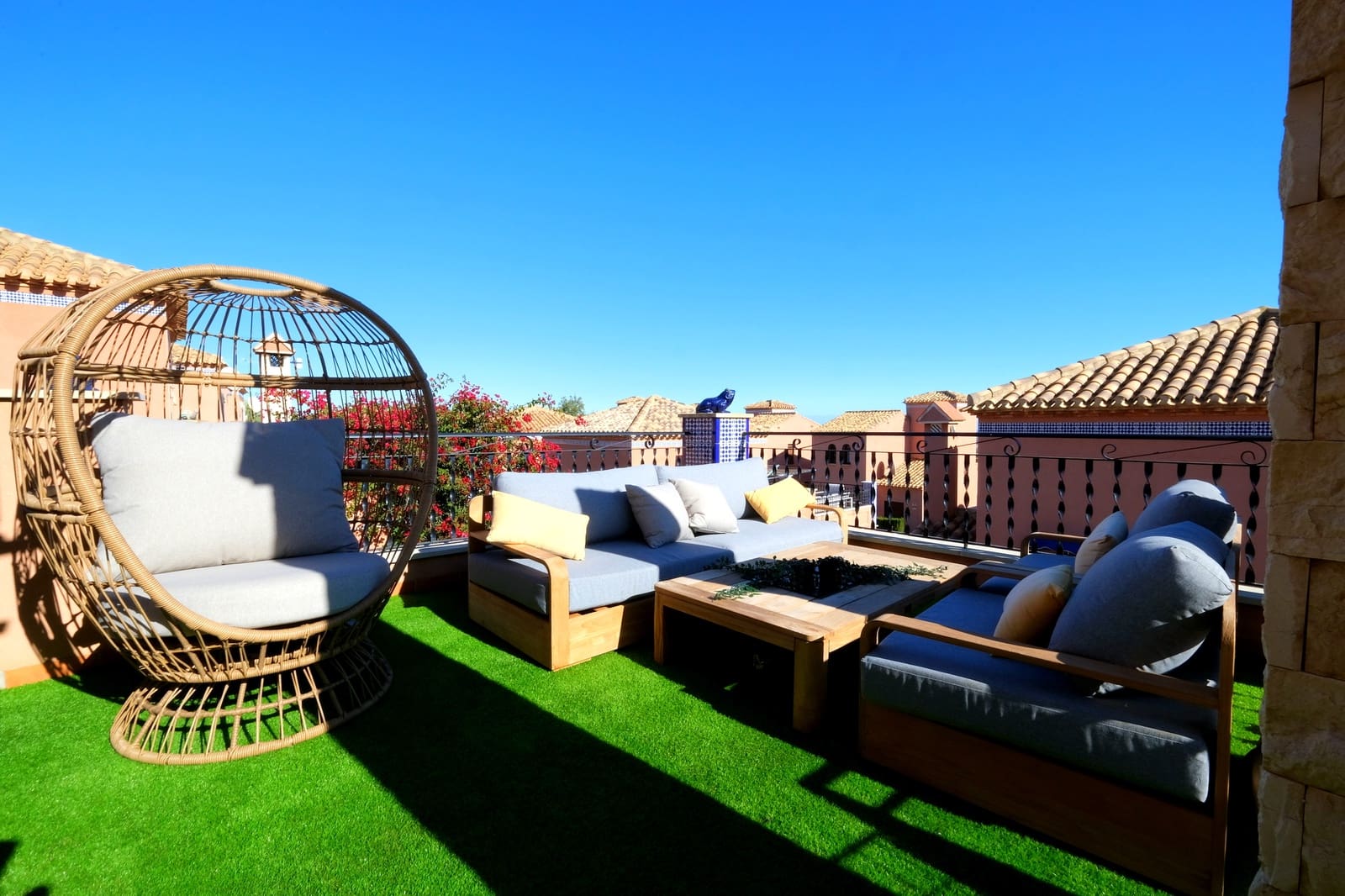 Chalet de 3 habitaciones en San Miguel de Salinas en venta con piscina - 259.900 € (Ref: 9431172)