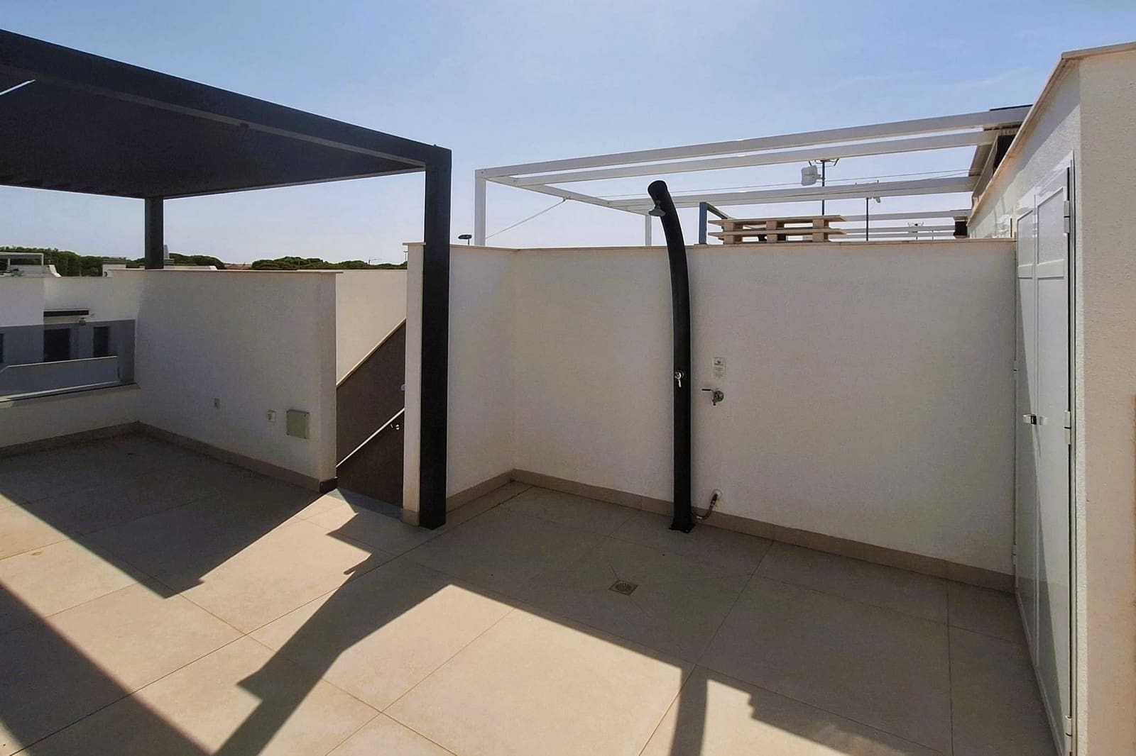 Chalet de 3 habitaciones en Santiago de la Ribera en venta con piscina - 420.000 € (Ref: 9431175)