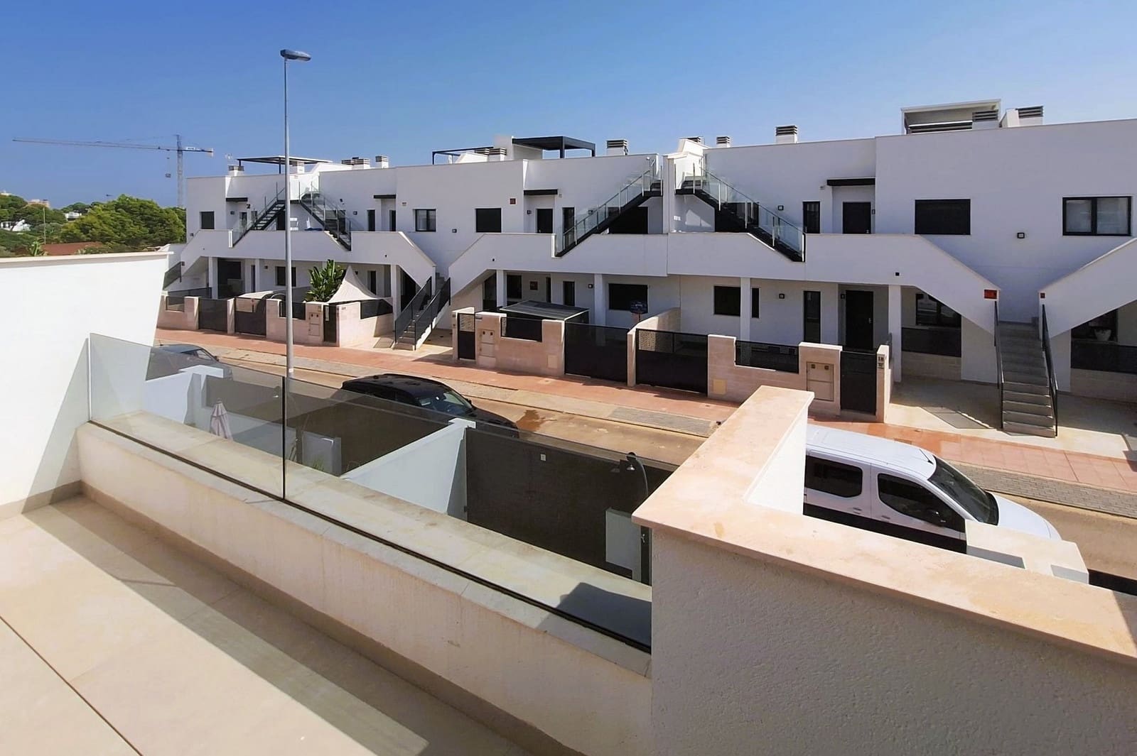 Chalet de 3 habitaciones en Santiago de la Ribera en venta con piscina - 420.000 € (Ref: 9431175)