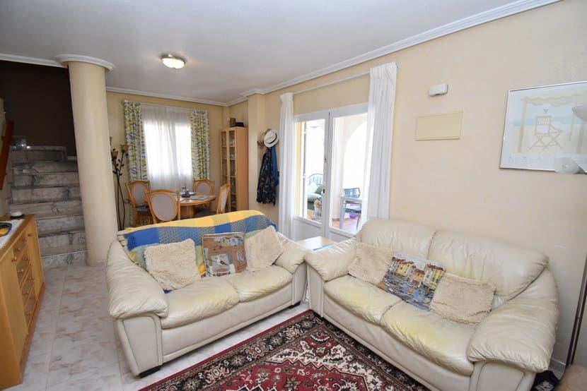 3 camera da letto Villa in vendita in La Zenia con piscina - 389.999 € (Rif: 9431180)