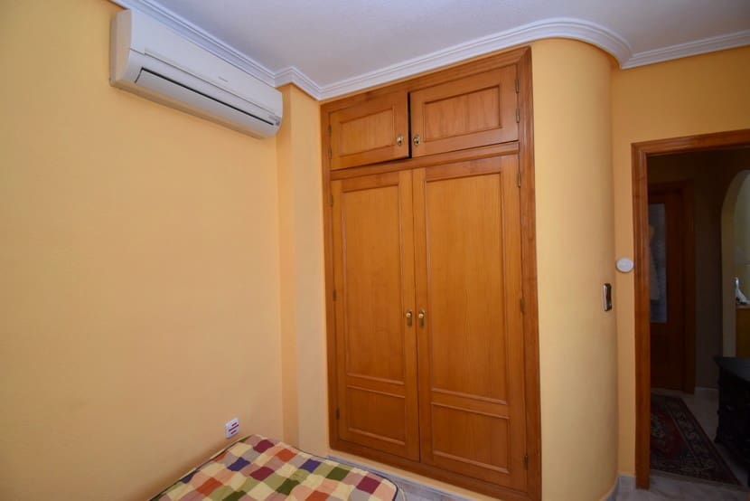 3 camera da letto Villa in vendita in La Zenia con piscina - 389.999 € (Rif: 9431180)