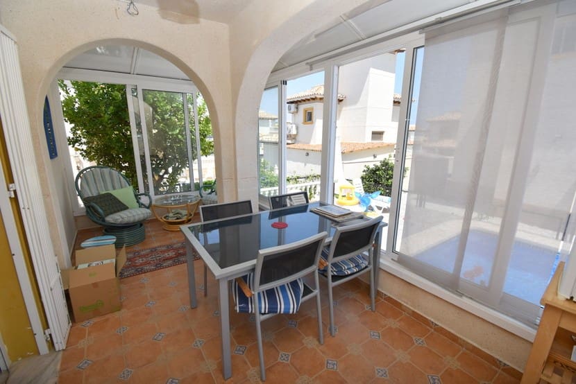 3 camera da letto Villa in vendita in La Zenia con piscina - 389.999 € (Rif: 9431180)