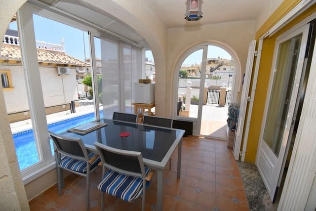 3 camera da letto Villa in vendita in La Zenia, Orihuela con piscina - 389.999 € (Rif: 9431180)