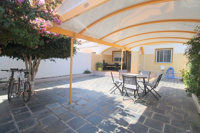 3 quarto Casa em Banda para venda em Torre de la Horadada, Pilar de la Horadada - 285 000 € (Ref: 9431181)