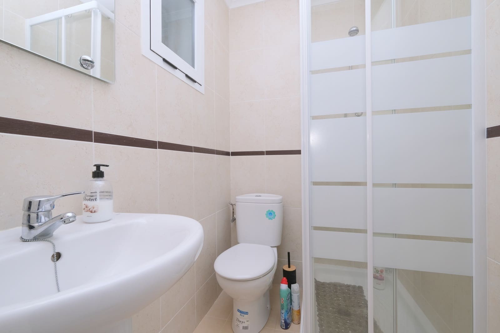 2 Zimmer Apartment zu verkaufen in Villamartin mit Pool - 149.995 € (Ref: 9431182)