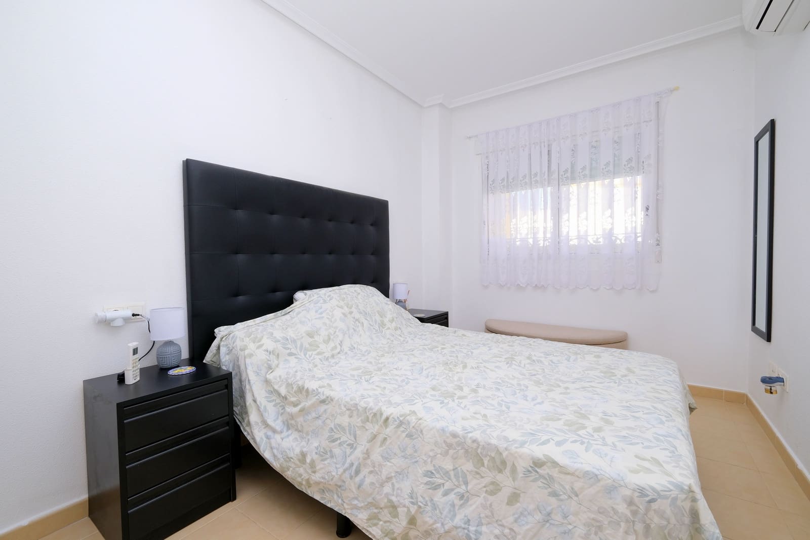 2 Zimmer Apartment zu verkaufen in Villamartin mit Pool - 149.995 € (Ref: 9431182)