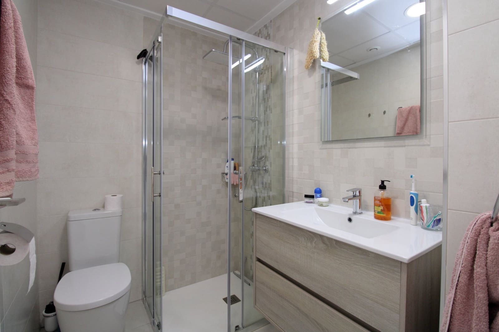 3 camera da letto Attico in vendita in Villamartin con piscina - 239.500 € (Rif: 9431183)