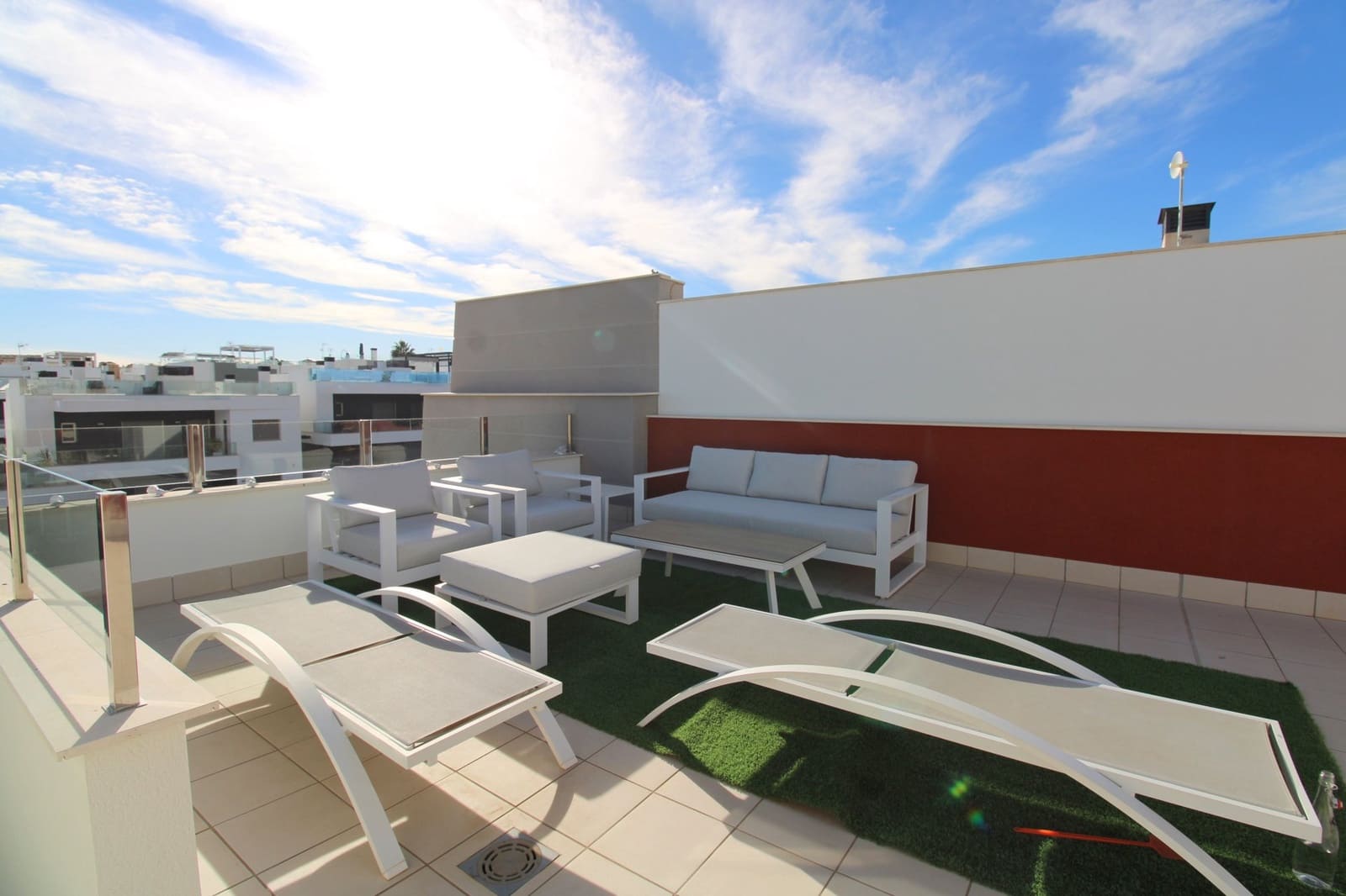 3 camera da letto Attico in vendita in Villamartin con piscina - 239.500 € (Rif: 9431183)