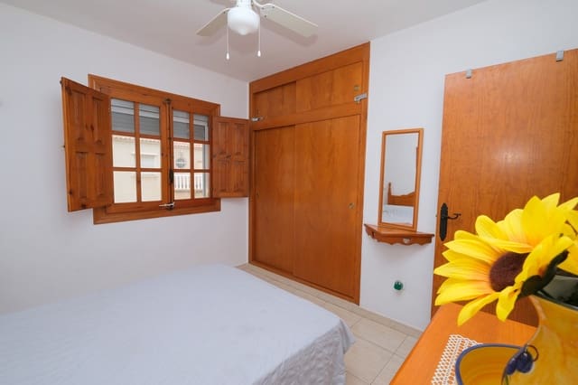 2 soverom Penthouse til salgs i Playa Flamenca, Orihuela - € 119 000 (Ref: 9436922)