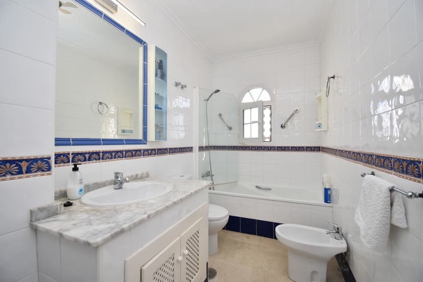 2 Zimmer Haus zu verkaufen in Villamartin mit Pool - 239.995 € (Ref: 9436925)