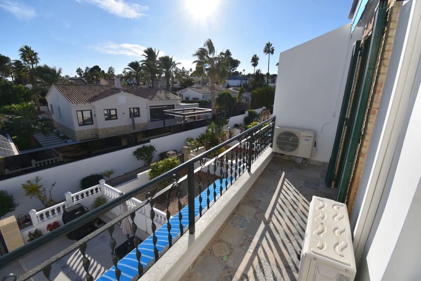 2 Zimmer Haus zu verkaufen in Villamartin mit Pool - 239.995 € (Ref: 9436925)