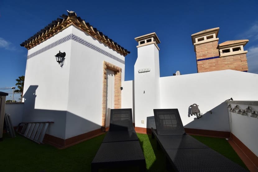 2 Zimmer Haus zu verkaufen in Villamartin mit Pool - 239.995 € (Ref: 9436925)