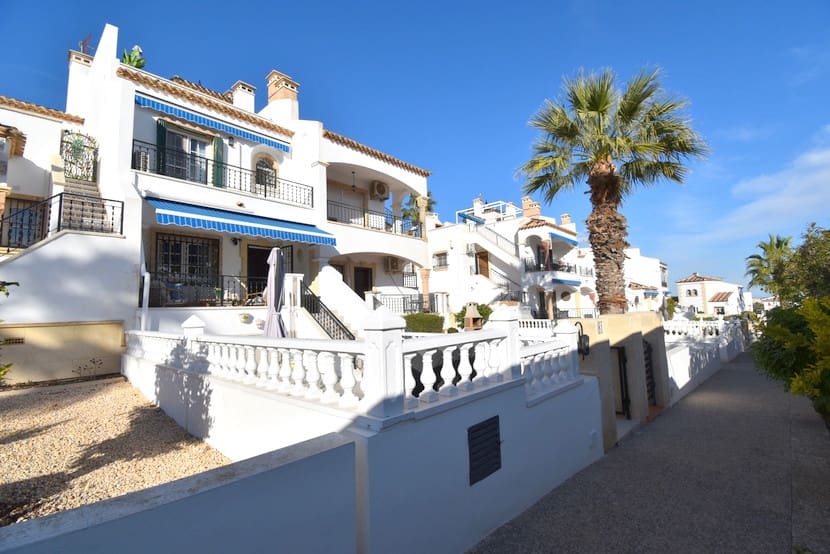 2 Zimmer Haus zu verkaufen in Villamartin mit Pool - 239.995 € (Ref: 9436925)