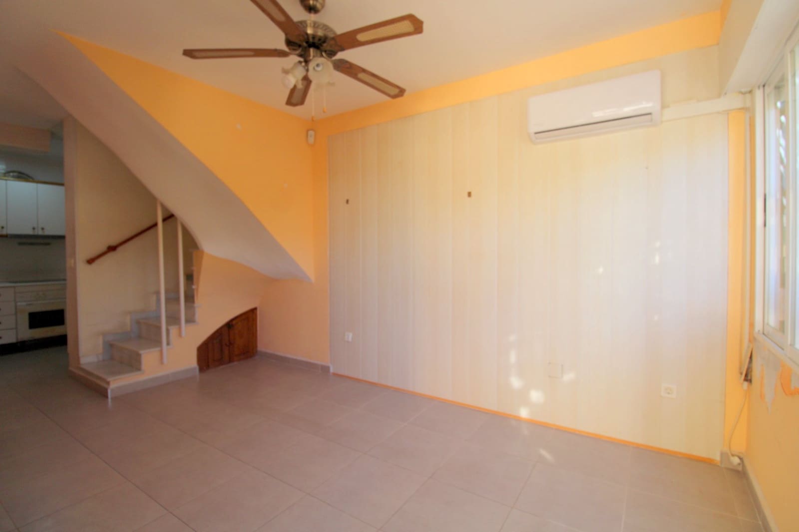 3 soveværelse Byhus til salg i Torrevieja - € 149.000 (Ref: 9436926)