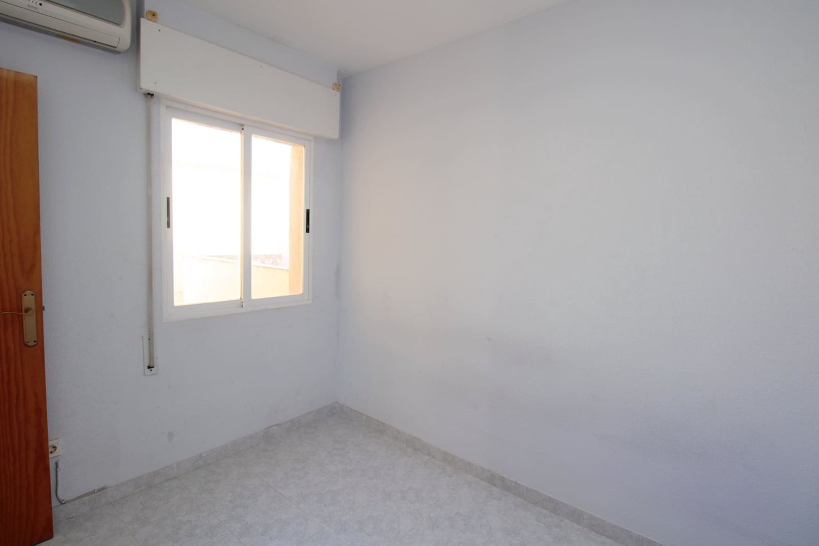 3 soveværelse Byhus til salg i Torrevieja - € 149.000 (Ref: 9436926)