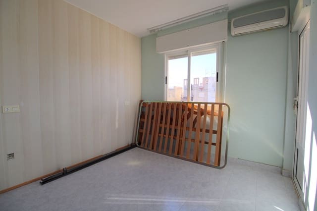 3 soveværelse Byhus til salg i El Chaparral - La Siesta - La Torreta, Torrevieja - € 149.000 (Ref: 9436926)