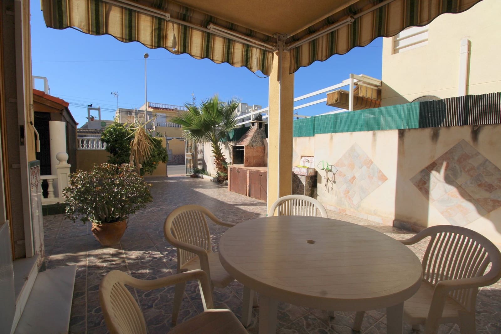 3 soveværelse Byhus til salg i Torrevieja - € 149.000 (Ref: 9436926)