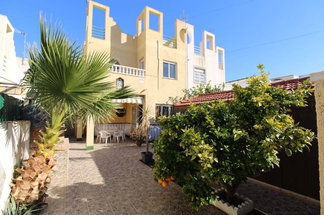 3 soveværelse Byhus til salg i El Chaparral - La Siesta - La Torreta, Torrevieja - € 149.000 (Ref: 9436926)
