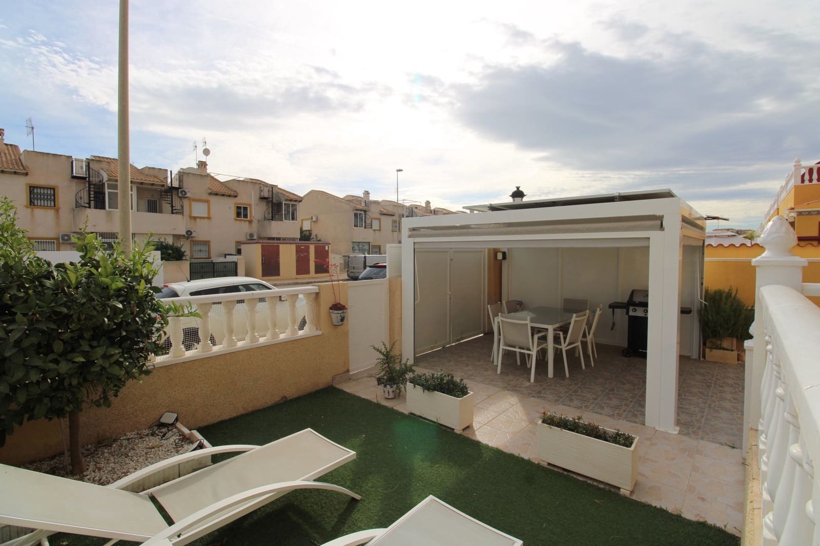 2 slaapkamer Huis te koop in Cabo Roig met zwembad - € 229.000 (Ref: 9439586)